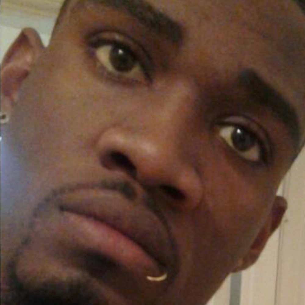 Meet your Posher, Everette